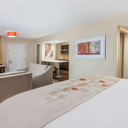 ฮอว์ทอร์น สวีท บาย วินด์แฮม ดีทรอยต์ เซาท์ฟิลด์ Hotel ภายนอก รูปภาพ