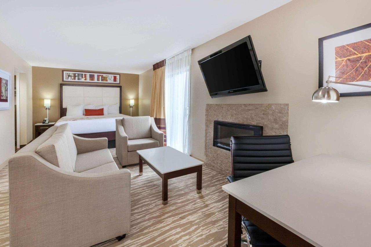 ฮอว์ทอร์น สวีท บาย วินด์แฮม ดีทรอยต์ เซาท์ฟิลด์ Hotel ภายนอก รูปภาพ
